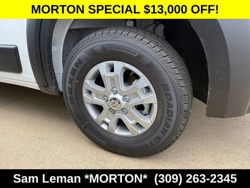 New 2025 RAM ProMaster 1500 w/ Quick Order Package 22G SLT image 4