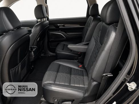 Used 2022 Kia Telluride SX w/ SX Prestige Package AWD/4WD image 13