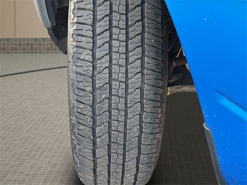 Certified 2024 RAM 1500 Classic SLT image 11