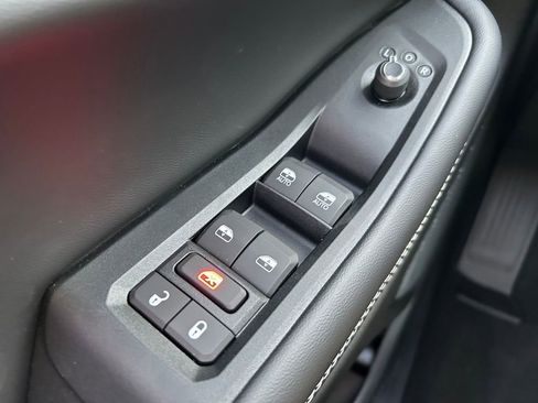 New 2025 Jeep Grand Cherokee 4WD image 18