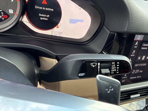 Used 2020 Porsche Cayenne image 42