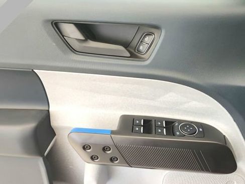 New 2026 Ford Maverick XLT AWD/4WD image 18