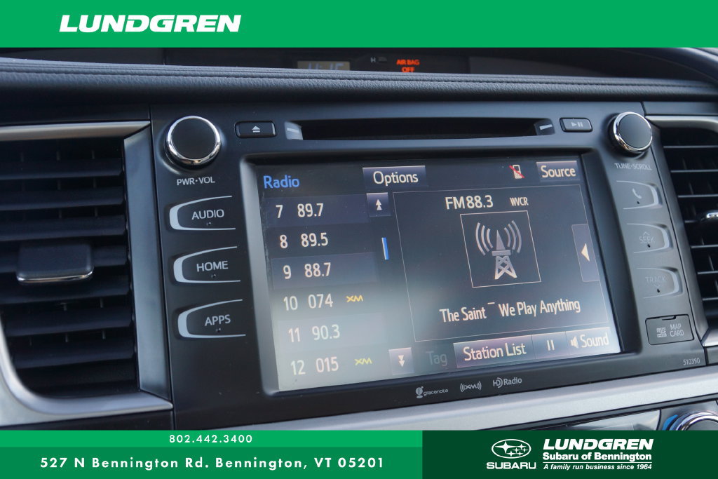 Used 2019 Toyota Highlander XLE AWD/4WD image 19