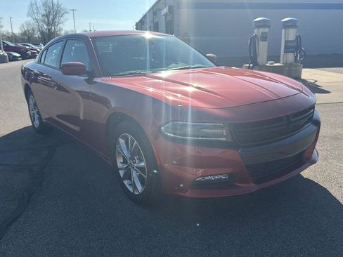 Used 2021 Dodge Charger SXT w/ Cold Weather Package image 8