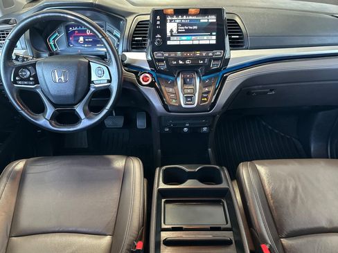 Used 2024 Honda Odyssey Touring image 13