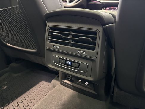 New 2026 Audi Q7 2.0T Premium image 48