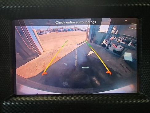 Used 2020 Jeep Wrangler Unlimited Sahara image 20