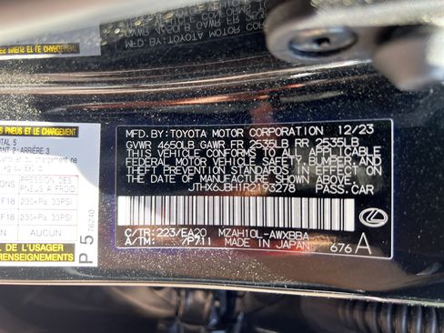 Used 2024 Lexus UX 250h FWD image 33