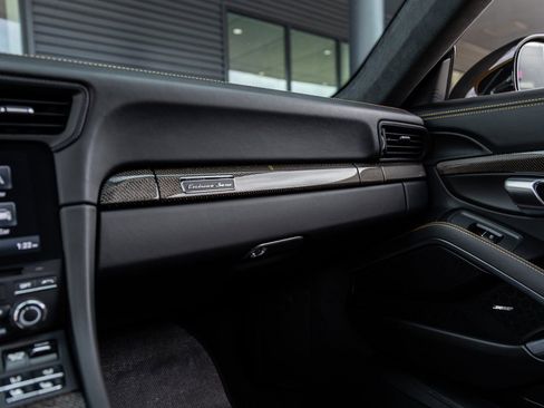 Used 2018 Porsche 911 Turbo S image 48