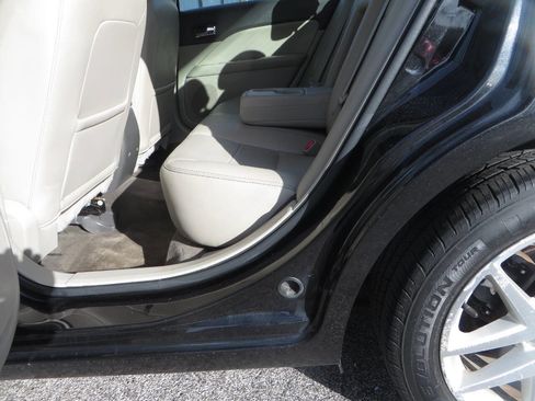 Used 2012 Ford Fusion SEL image 13