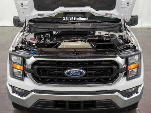 Used 2023 Ford F150 XLT image 3