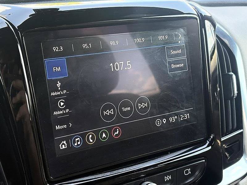 Used 2023 Chevrolet Traverse Premier FWD image 26