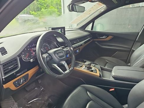 Used 2017 Audi Q7 3.0T Premium Plus AWD/4WD image 40
