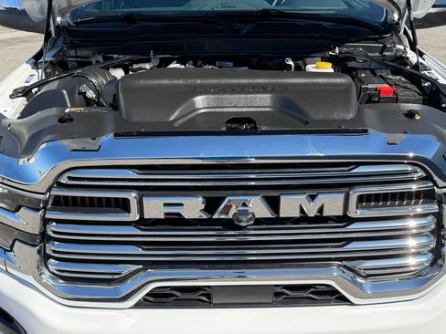 Used 2026 RAM 2500 Laramie AWD/4WD image 26