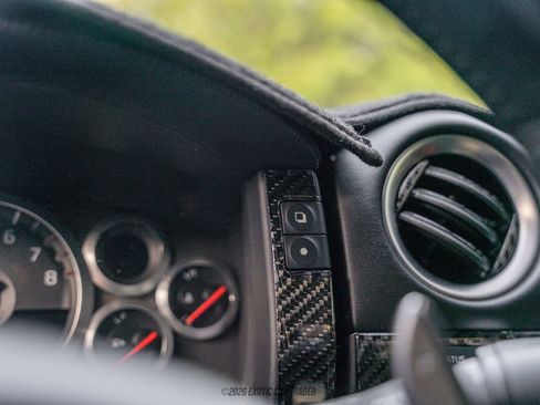 Used 2010 Nissan GT-R Premium AWD/4WD image 41