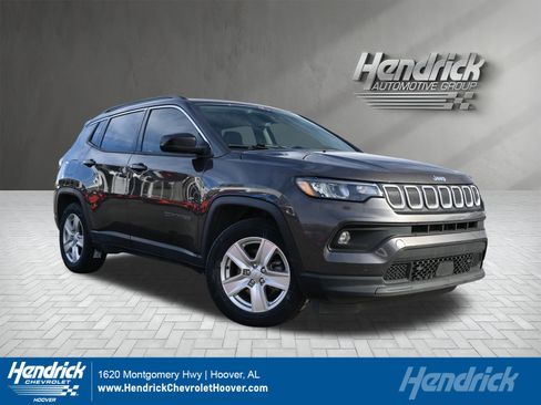 Used 2022 Jeep Compass Latitude w/ Convenience Group image 1
