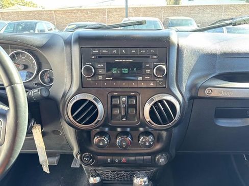 Used 2013 Jeep Wrangler Unlimited Sport image 24