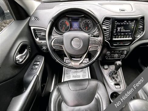 Used 2020 Jeep Cherokee Limited AWD/4WD image 4