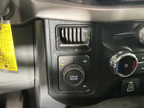 Used 2025 Ford F150 XLT w/ Equipment Group 301A Standard image 28