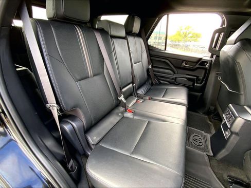 Certified 2025 Toyota 4Runner Limited AWD/4WD image 19