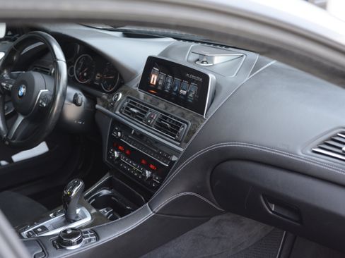 Used 2017 BMW 650i Gran Coupe RWD image 32
