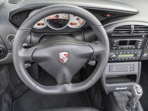 Used 2003 Porsche Boxster S image 17