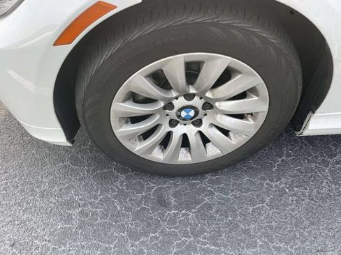 Used 2009 BMW 328i Sedan RWD image 8