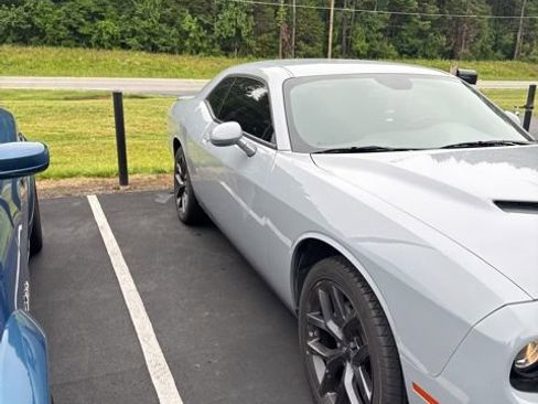 Used 2022 Dodge Challenger SXT w/ Blacktop Package RWD image 6