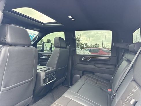 Certified 2024 Chevrolet Silverado 3500 High Country w/ Technology Package AWD/4WD image 14