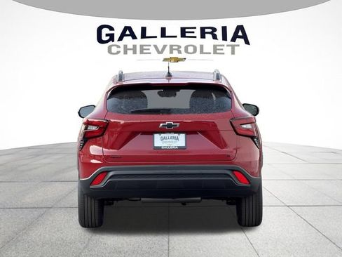 New 2026 Chevrolet Trax LT w/ Driver Confidence Package FWD image 6