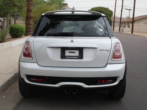 Used 2013 MINI Cooper S FWD image 4