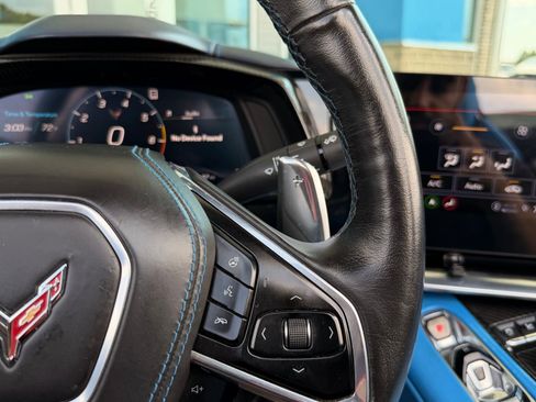 Used 2021 Chevrolet Corvette Stingray Premium Conv w/ Z51 Performance Package RWD image 72