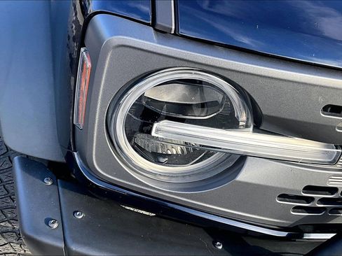 Used 2021 Ford Bronco Badlands image 32