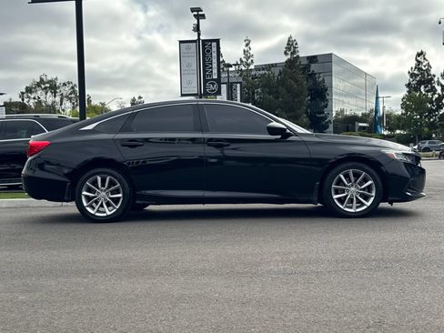 Used 2021 Honda Accord LX image 2
