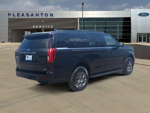 Certified 2025 Ford Expedition Max Active RWD image 5