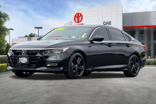 Used 2019 Honda Accord Sport image 9