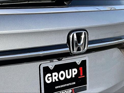 Certified 2024 Honda Odyssey Elite image 30