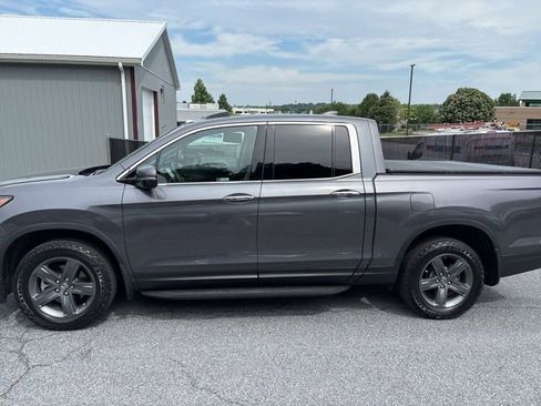 Used 2023 Honda Ridgeline RTL-E image 3