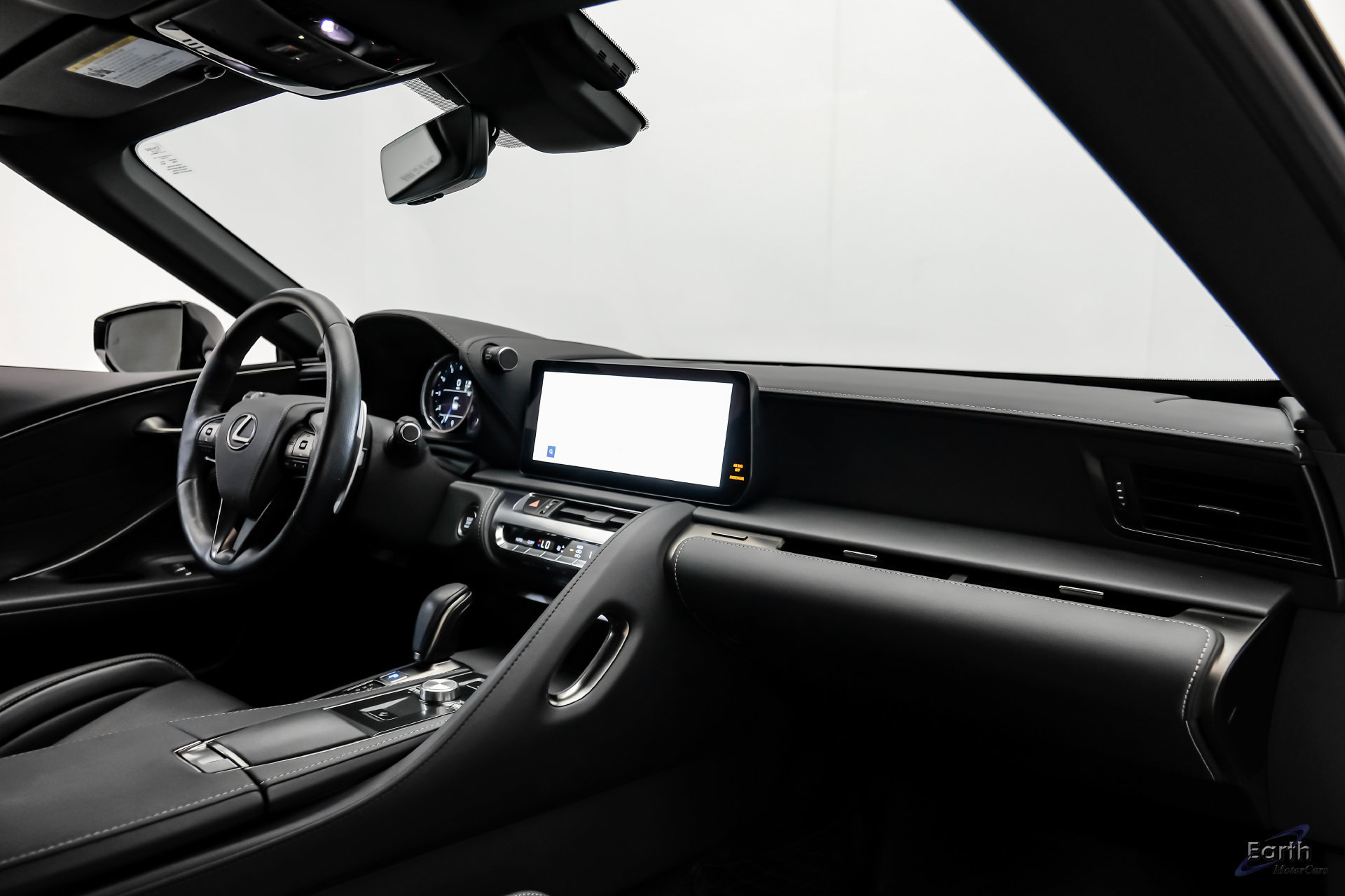 Used 2024 Lexus LC 500 Convertible w/ Touring Package RWD image 40