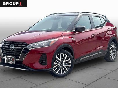 Used 2024 Nissan Kicks SR