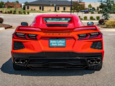 Used 2021 Chevrolet Corvette Stingray Premium Conv w/ Battery Protection Package RWD image 6
