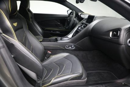 Used 2019 Aston Martin DBS Superleggera RWD image 3