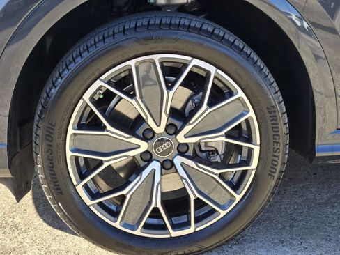 Certified 2025 Audi Q5 Premium Plus w/ Premium Plus image 14