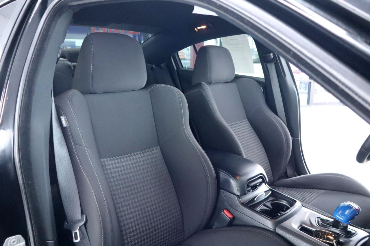 Used 2022 Dodge Charger GT w/ Driver Convenience Group RWD image 37