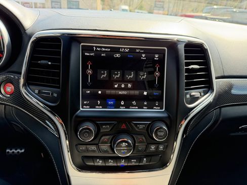 Used 2018 Jeep Grand Cherokee Trackhawk image 40