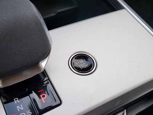 New 2026 Land Rover Range Rover Autobiography image 20