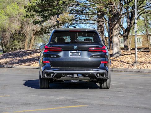 New 2026 BMW X5 xDrive50e w/ Executive Package AWD/4WD image 4