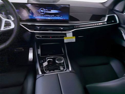 New 2026 BMW X5 xDrive40i w/ M Sport Package image 27