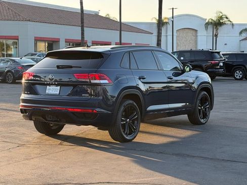 Used 2022 Volkswagen Atlas Cross Sport SEL R-Line AWD/4WD image 5