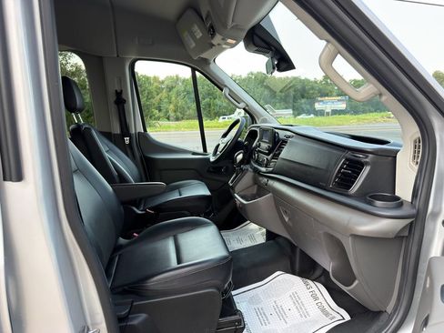 Used 2023 Ford Transit 350 XL RWD image 30